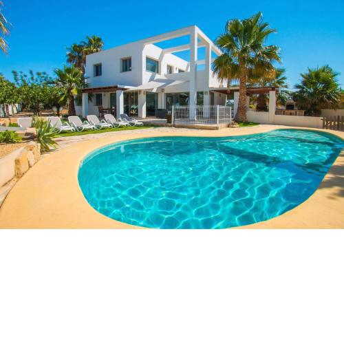 Villa Athos - PlusHolidays
