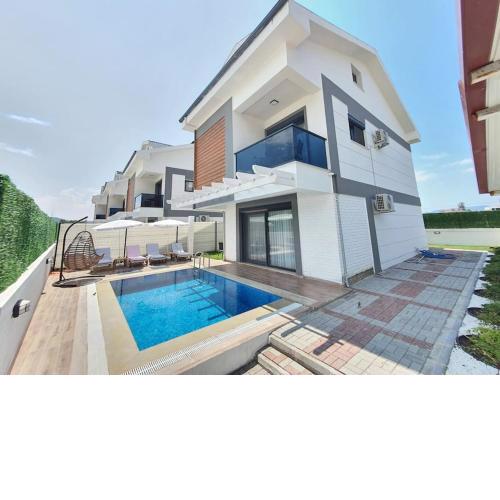 Villa Atlas 14