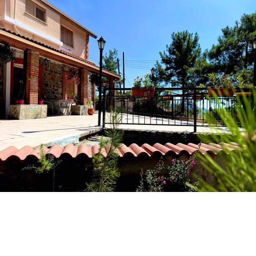 VILLA AURA by AgroHolidays