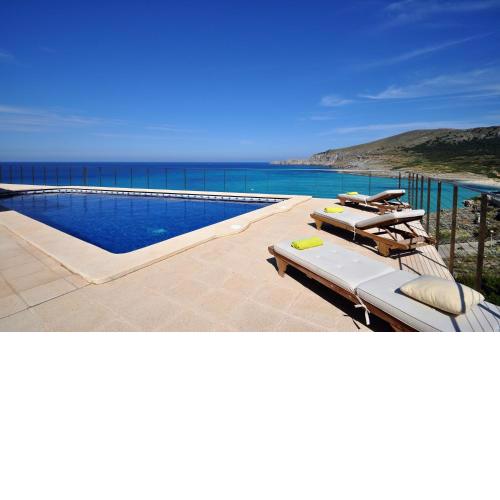 VILLA AUREA-Cala Mesquida- Primera linea de Mar