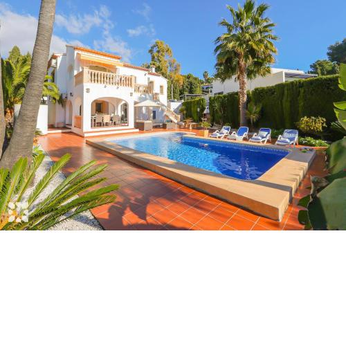 Villa Aurora by Abahana Villas