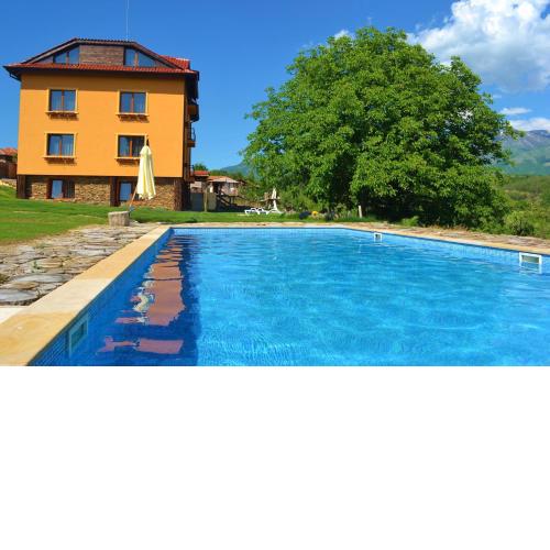 Villa Aya