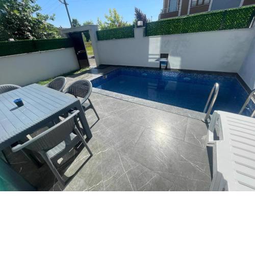 Villa Ayla