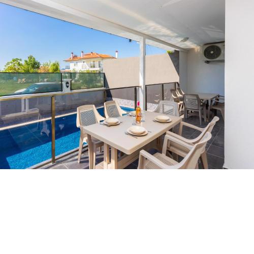 Villa Azalea 2