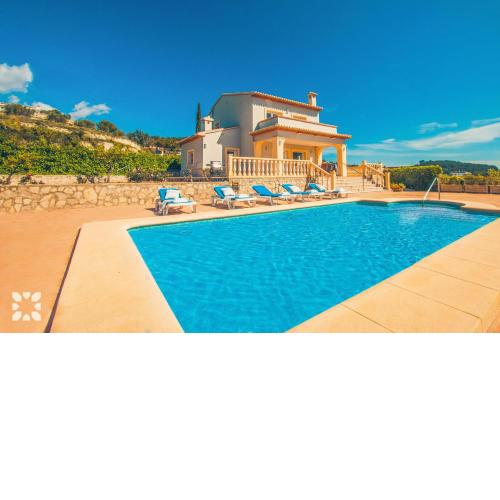 Villa Azalea by Abahana Villas