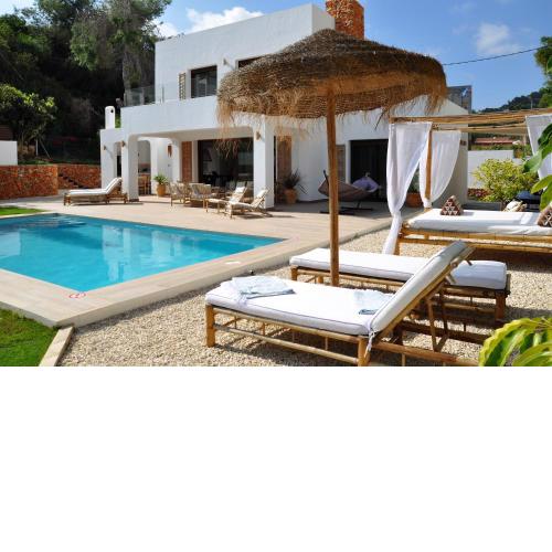 VILLA AZURO Spectacular IBIZA style Villa with heated private pool near PADEL court
