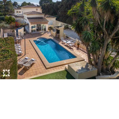 Villa Baladrar Way by Abahana Villas