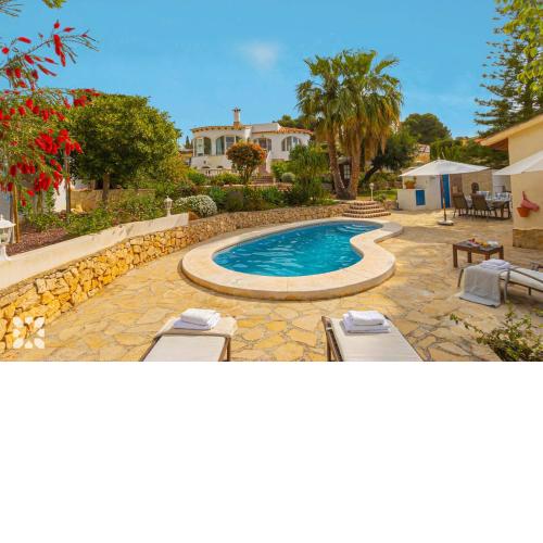 Villa Bella Costa by Abahana Villas