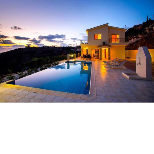 Villa Blue Jadeite
