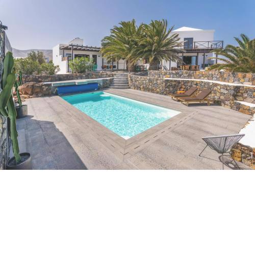 Villa by the Sea - Private Pool - VolleyBall - Great Sea Views