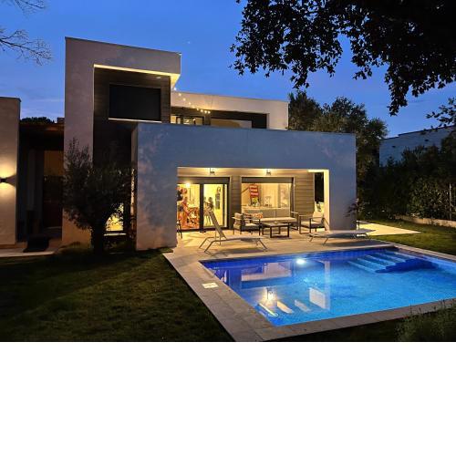 Villa Calella - with Private Pool