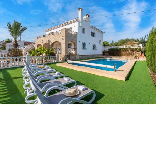 Villa Caleta - PlusHolidays