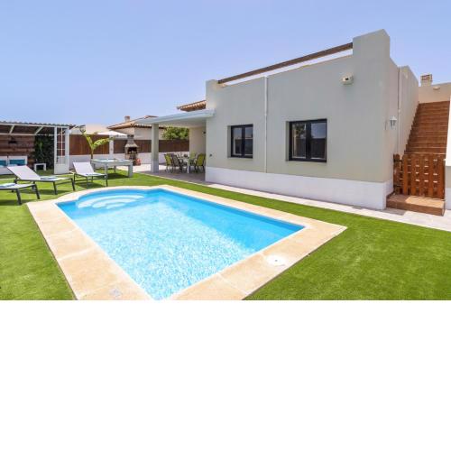 Villa Caleta Sunrise by Villa Plus
