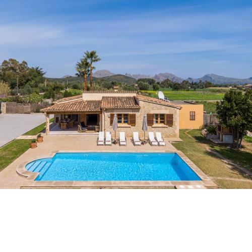 Villa Can Canavaret by SunVillas Mallorca