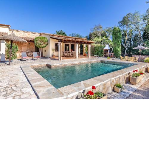 Villa Can Fanga by Sealand Villas