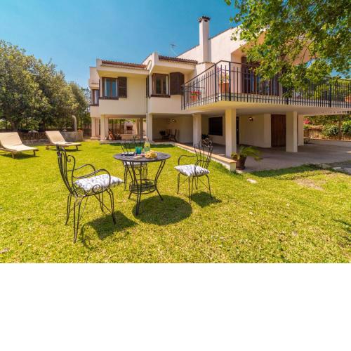 Villa Can Jeroni by Interhome