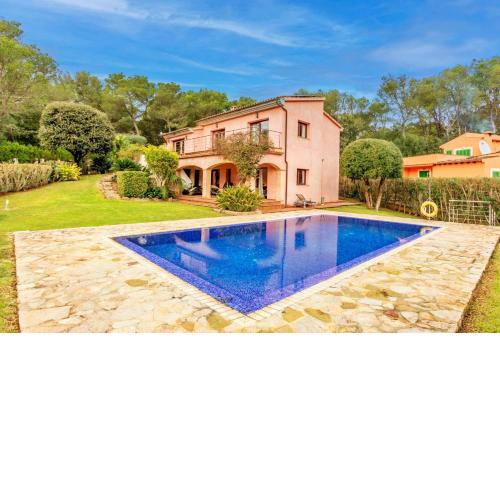 Villa Can Marco by Sealand Villas
