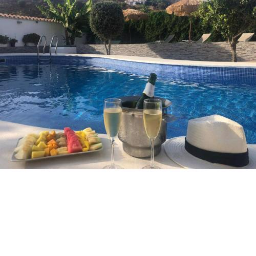 Villa Candela en Benajarafe piscina privada
