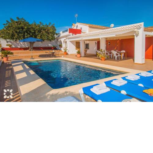 Villa Canela by Abahana Villas