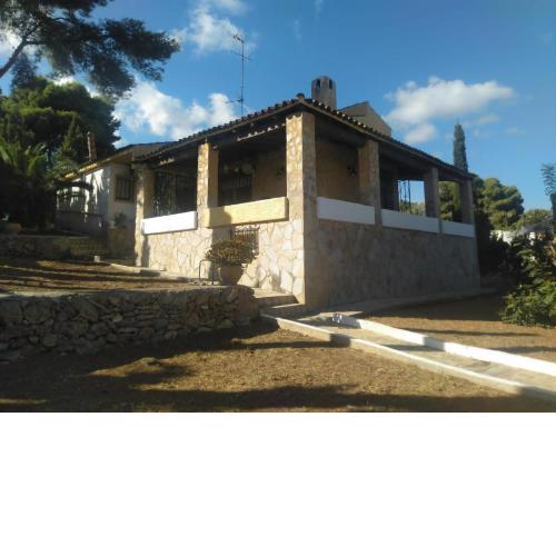 Villa Carmen - Chalet privado con piscina, jardín y barbacoa