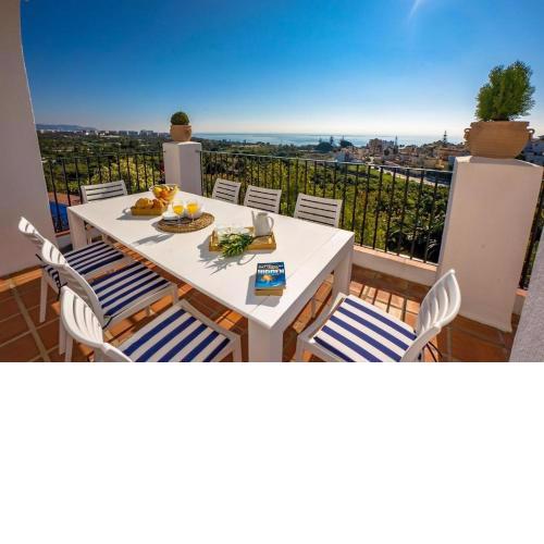 VILLA CARMEN MENYBER
