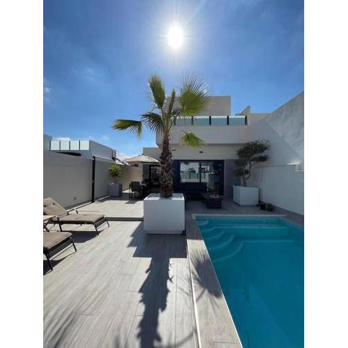 Villa Casa Maria aan de Costa Blanca met privé zwembad
