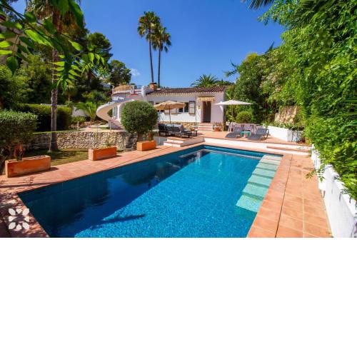 Villa Casa Pipa by Abahana Villas