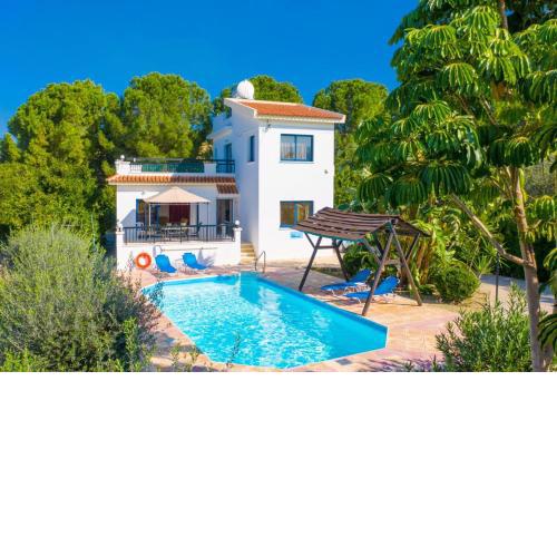 Villa Charoula Tria