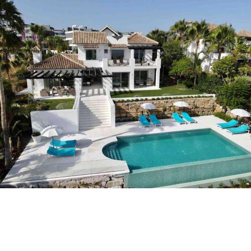 Villa CINCO ROSAS- Sea view - Infinity pool