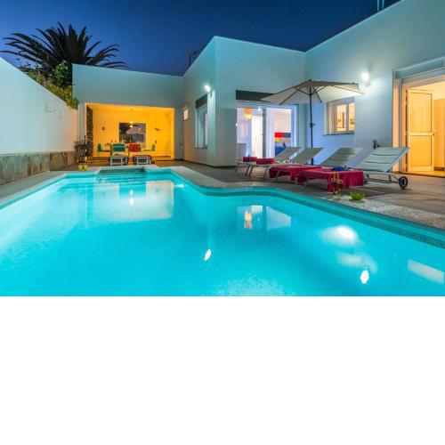 Villa Colibri by Villa Plus