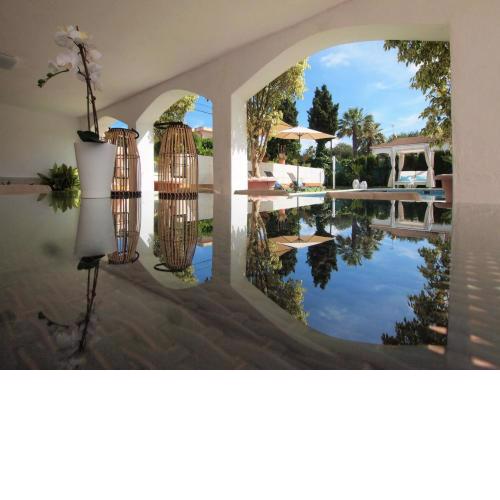 Villa Colibrí, con piscina privada para 6 personas