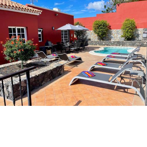 Villa Consuelo - Quiet Location Close to Resorts