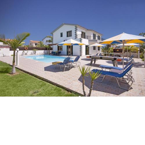 Villa Coral Christina by Villa Plus