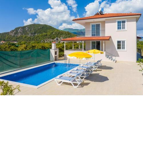 Villa Corals