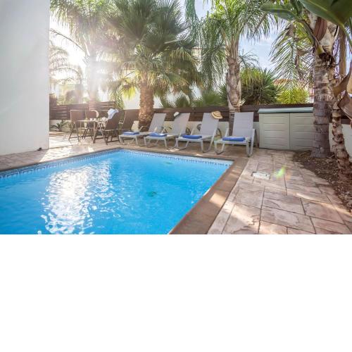 Villa Costas