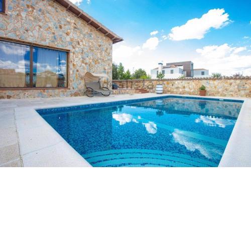 Villa de Lujo en Aranjuez para hasta 16 personas