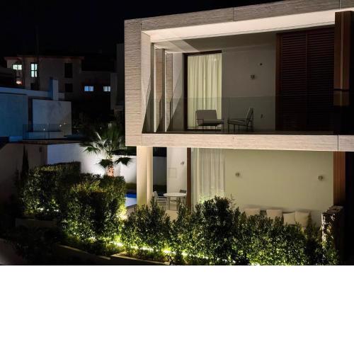 Villa de lujo en The Collection