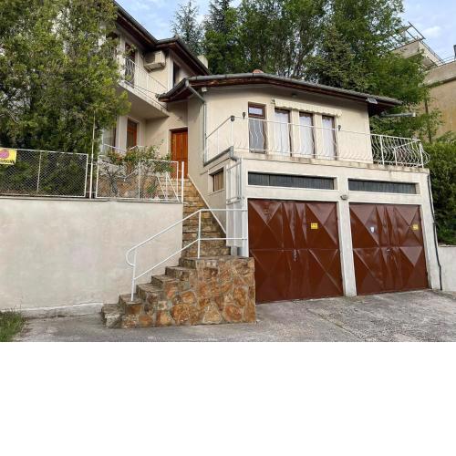 Villa Dechkoni