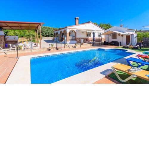 Villa Delia Álora by Ruralidays