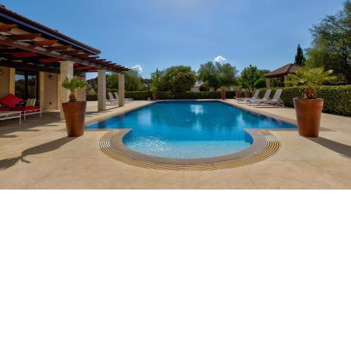 Villa Delphin 375 Fantastic villa with amazing outside space, Aphrodite Hills