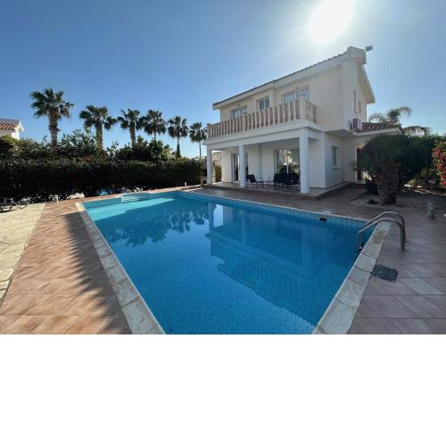 Villa Demetra, Coral Bay