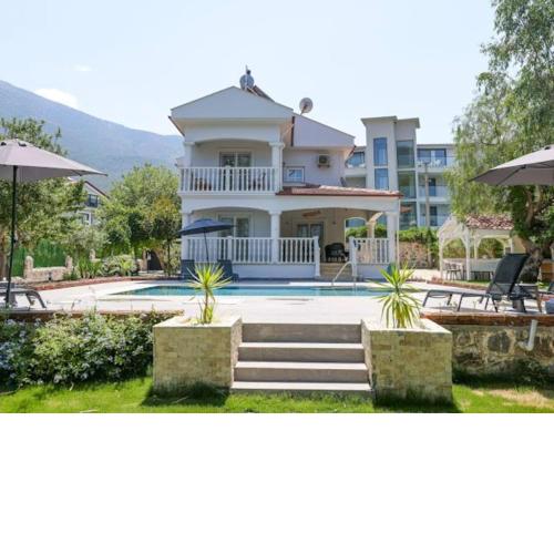 villa derin su