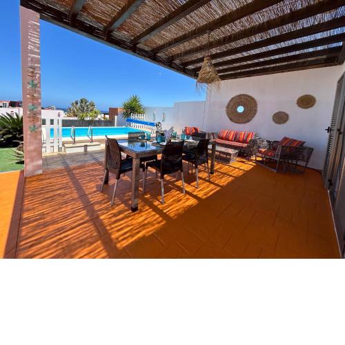Villa Dinateli, Salinas Golf