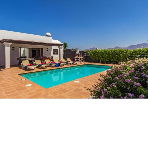 Villa Dorada by Villa Plus