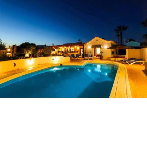 Villa Dos Piedras
