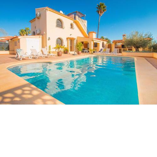 Villa Ebro - PlusHolidays