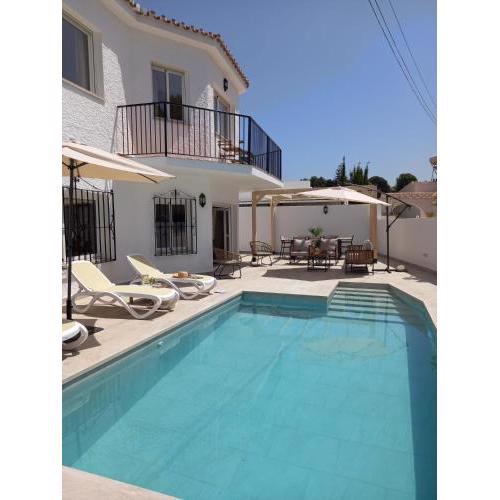 Villa El Algarrobo