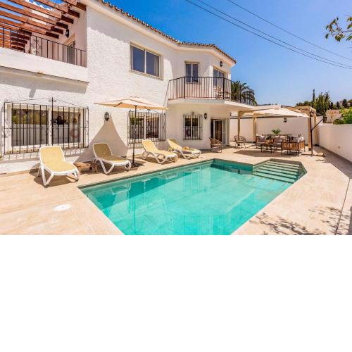 Villa El Algarrobo