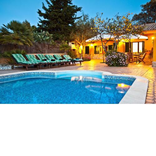 Villa El Mal Pas / Can Seguinet