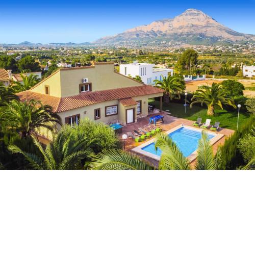 Villa Elefante by Villa Plus